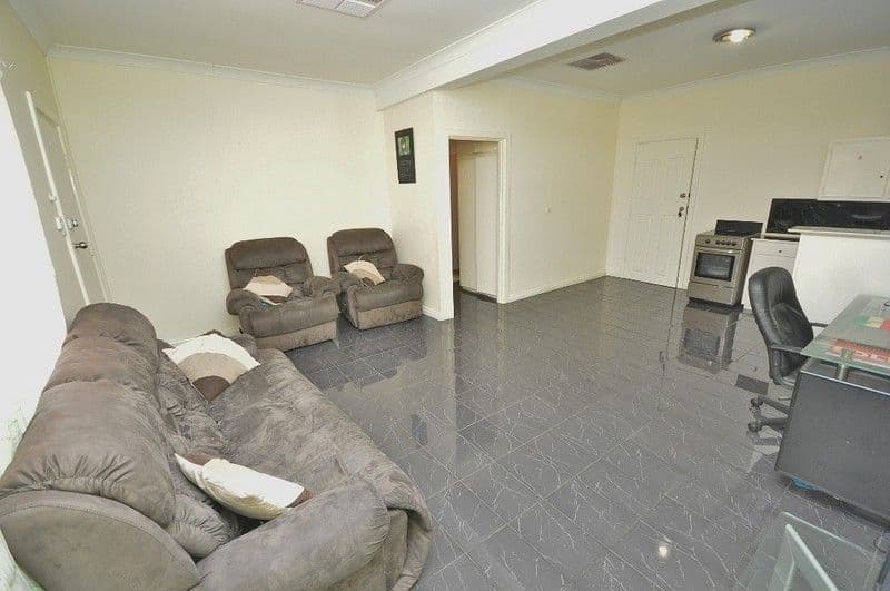 18 Peacock Road, ELIZABETH DOWNS SA 5113, Elizabeth Downs - Thumbnail 3