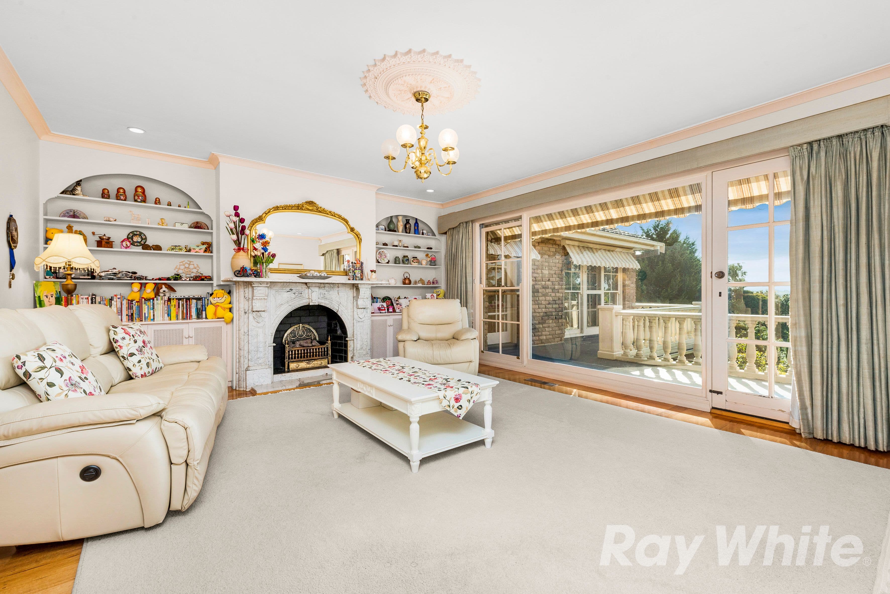 1 Stirling Crescent, Glen Waverley VIC 3150, Glen Waverley - Thumbnail 3