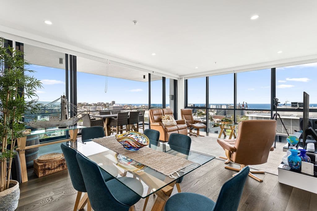 1602/38 Atchison Street, Wollongong - Image 1