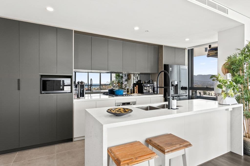 1602/38 Atchison Street, Wollongong - Thumbnail 2