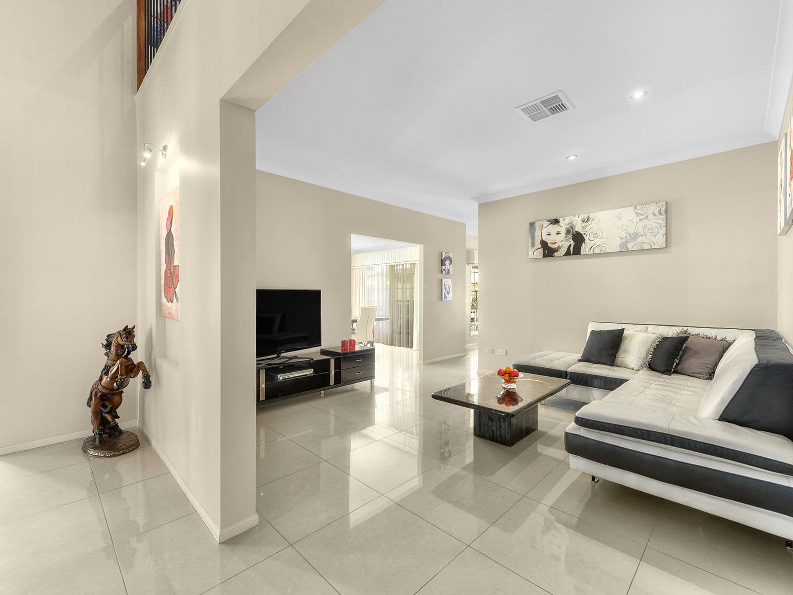 16 Rosemount Place, Carseldine QLD 4034, Carseldine - Thumbnail 2