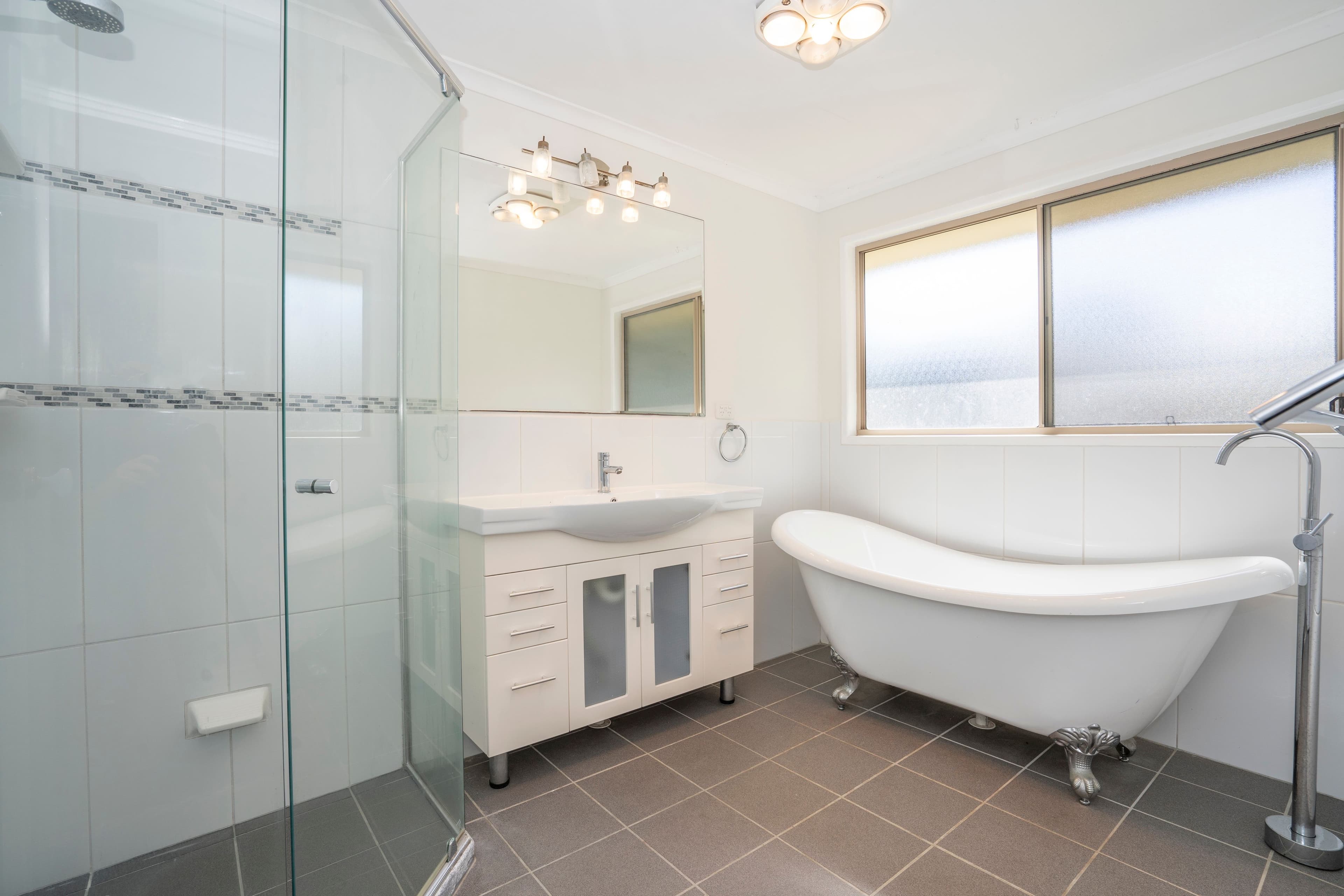 18 Ford Street, Bongaree QLD 4507, Bongaree - Thumbnail 6