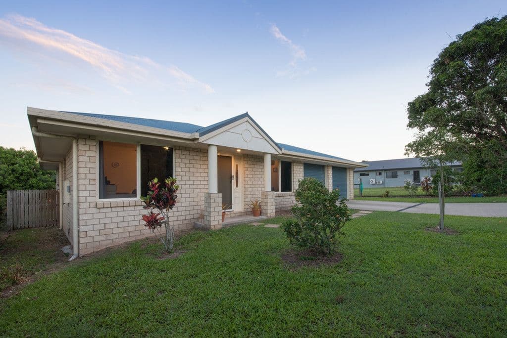 10 O'Hanlon Crescent, Mount Julian QLD 4800, Mount Julian - Thumbnail 2