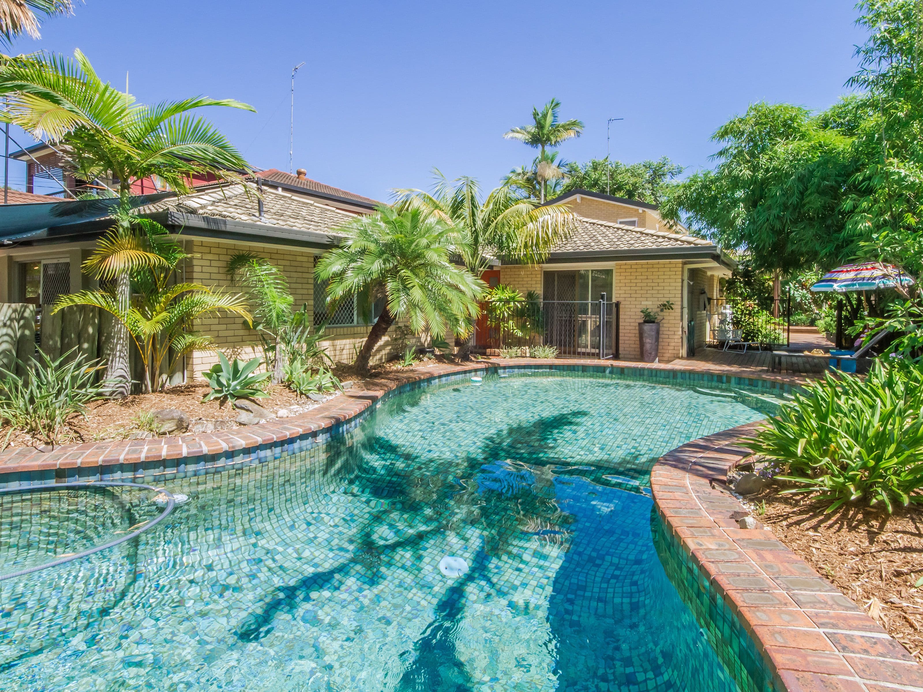 40 Drury Avenue, Southport QLD 4215, Southport - Thumbnail 7