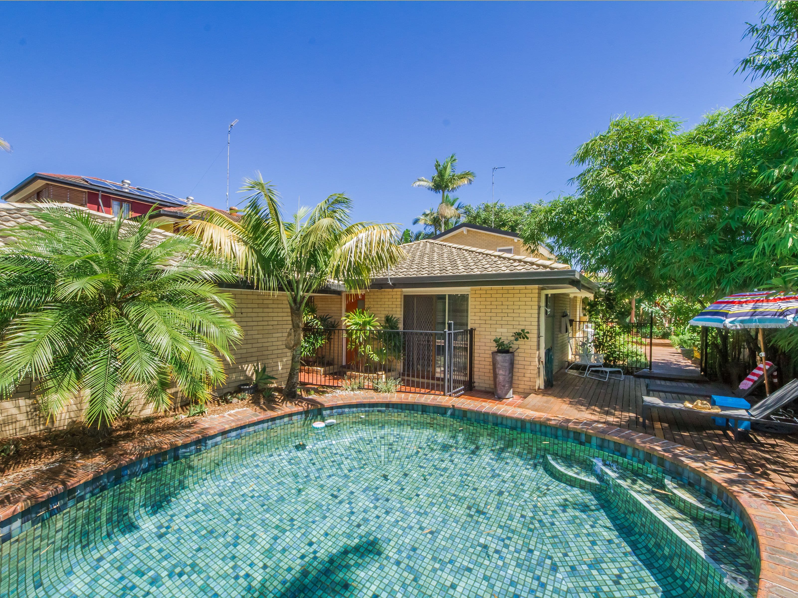 40 Drury Avenue, Southport QLD 4215, Southport - Thumbnail 8