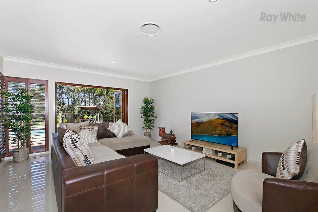 5 Nicklaus Parade, North Lakes QLD 4509, North Lakes - Thumbnail 6