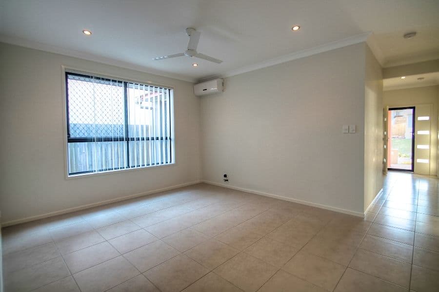 13 Laguna Crescent, SPRINGFIELD LAKES QLD 4300, Springfield Lakes - Thumbnail 5