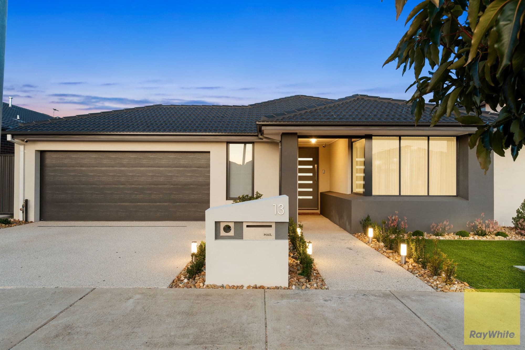 13 Isdell Street, Tarneit VIC 3029, Tarneit - Image 1