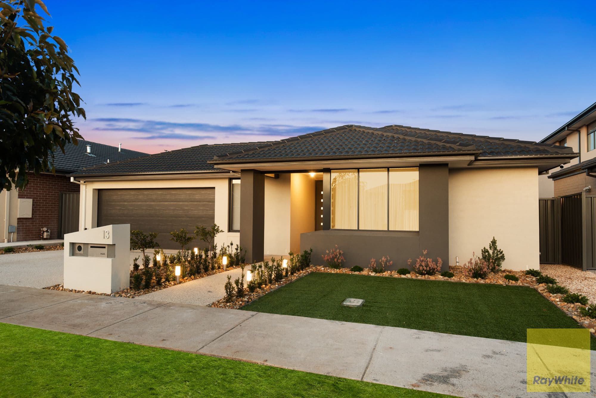 13 Isdell Street, Tarneit VIC 3029, Tarneit - Thumbnail 2