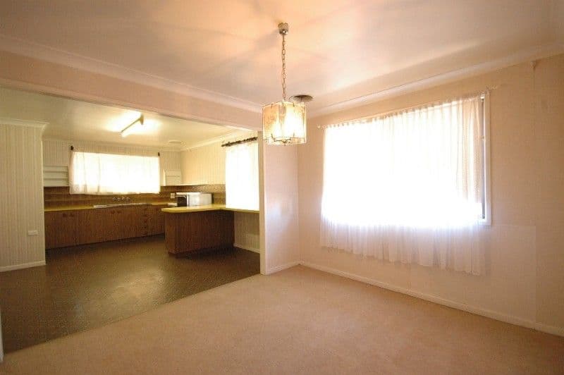 57 Router Street, WILSONTON QLD 4350, Wilsonton - Thumbnail 3