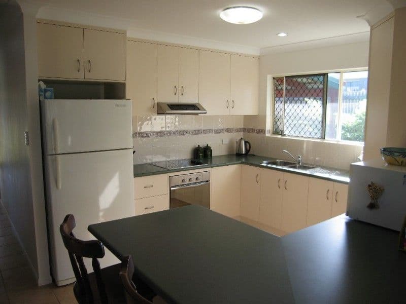 3 Tymons Court, EIMEO QLD 4740, Eimeo - Thumbnail 3