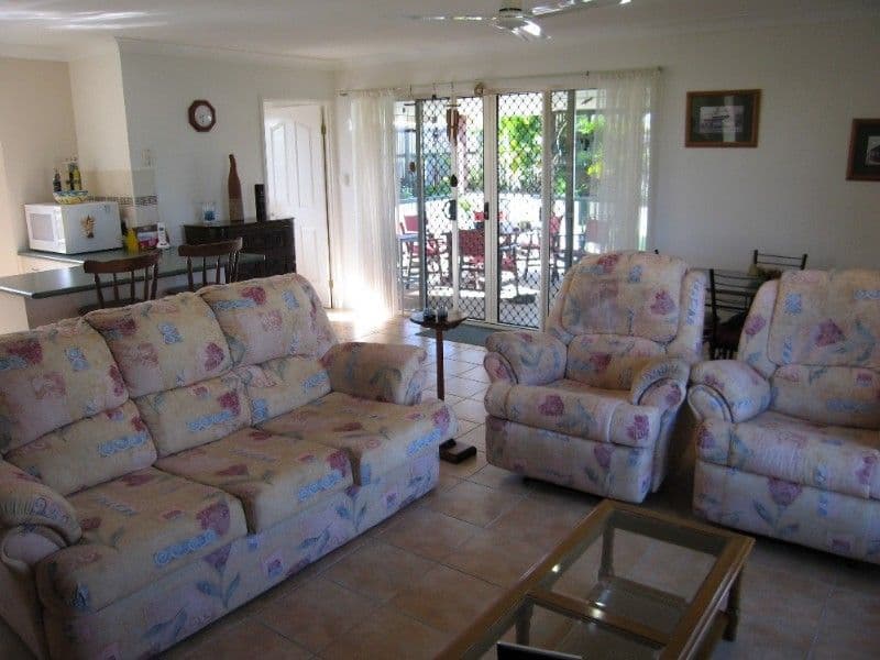 3 Tymons Court, EIMEO QLD 4740, Eimeo - Thumbnail 4