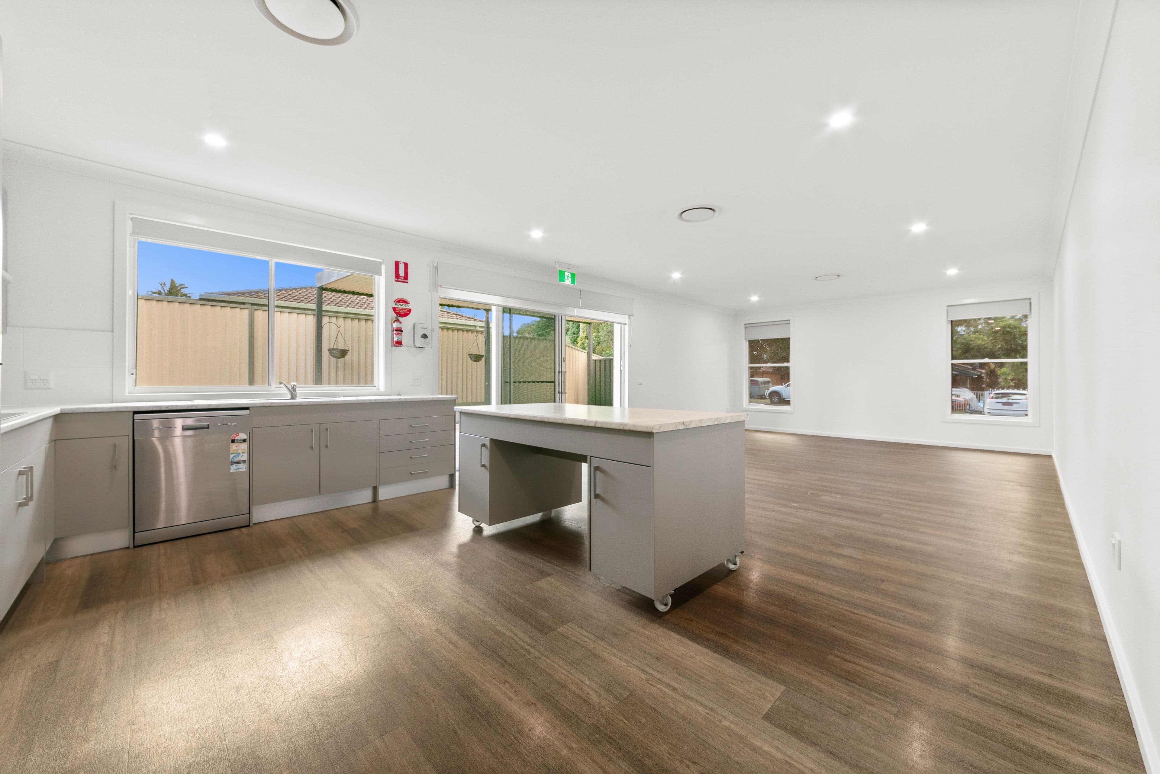 51 Scenic Circle, Budgewoi NSW 2262, Budgewoi - Thumbnail 6