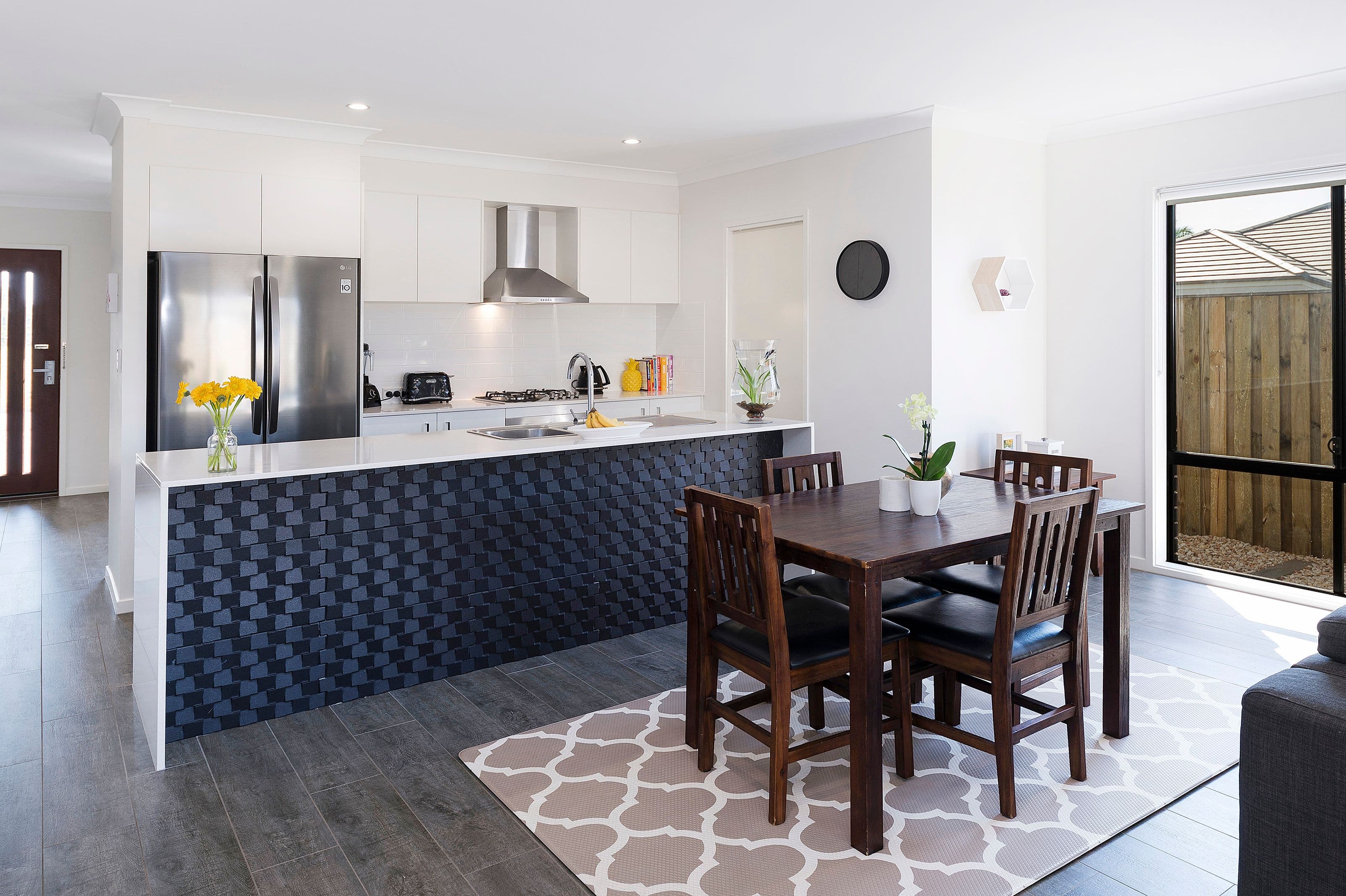 76 North View Street, Hope Island QLD 4212, Hope Island - Image 1