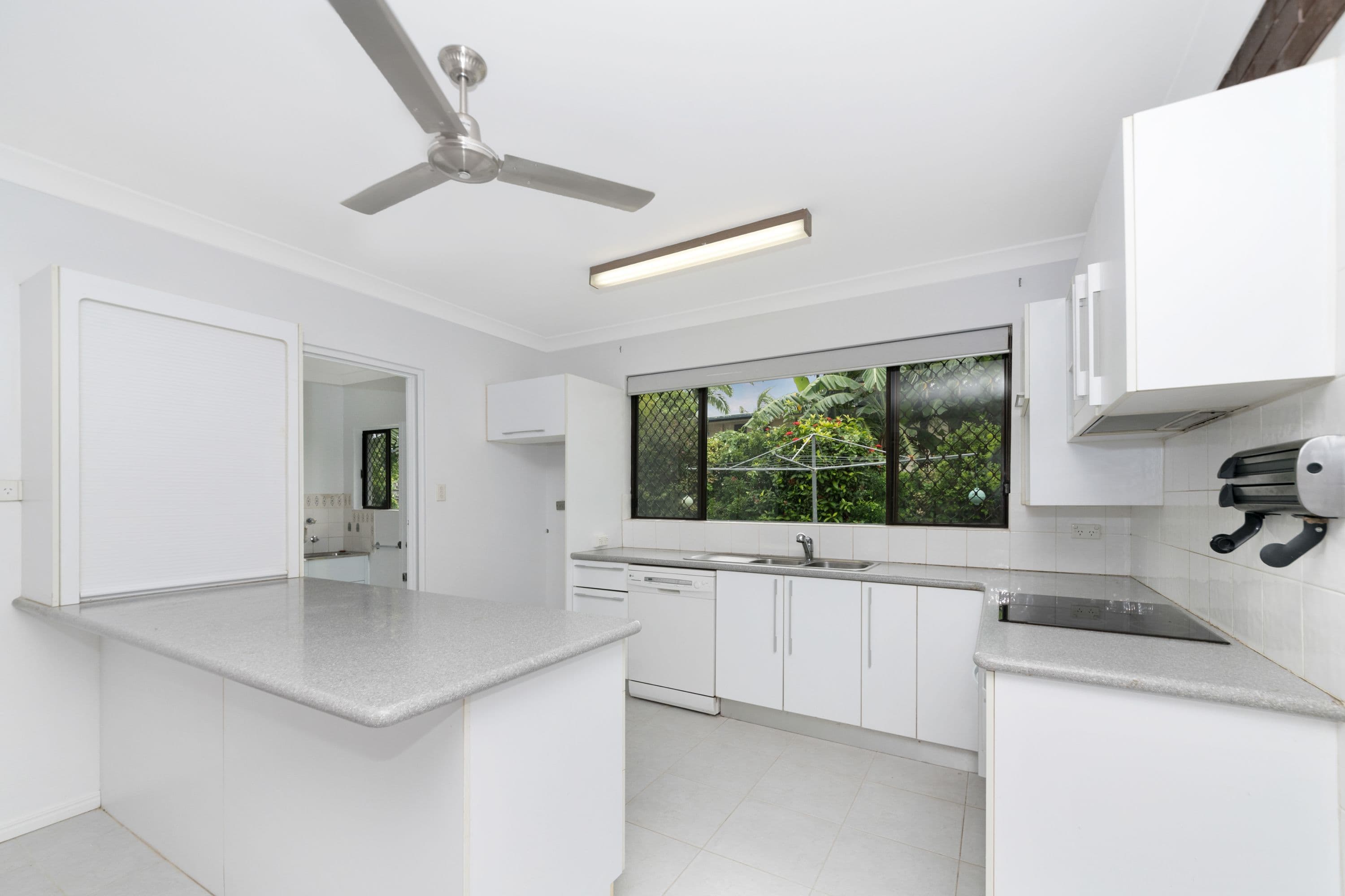 22 Burramugga Crescent, Kirwan QLD 4817, Kirwan - Thumbnail 6