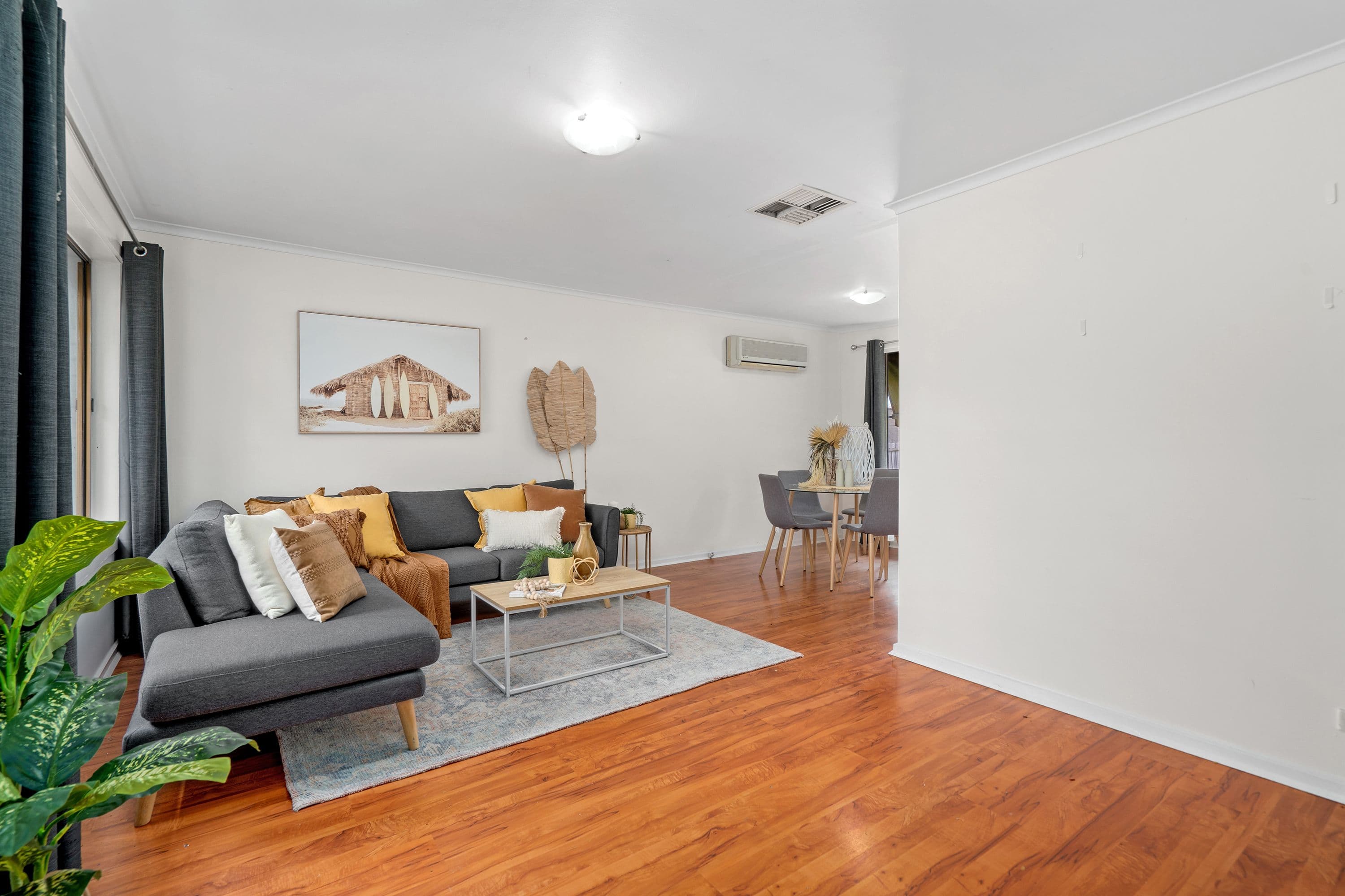 11 King Parade, Knoxfield VIC 3180, Knoxfield - Thumbnail 2