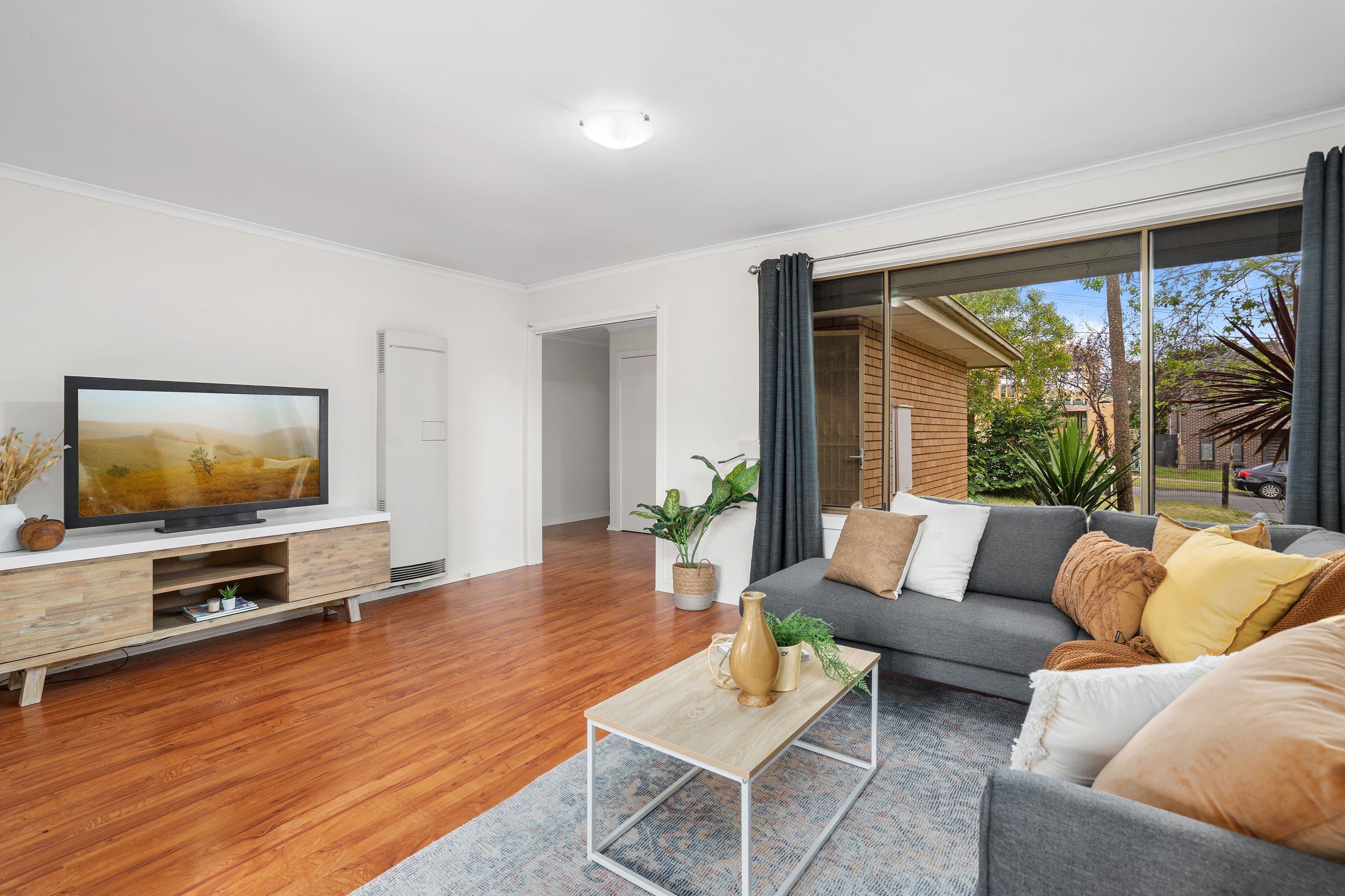 11 King Parade, Knoxfield VIC 3180, Knoxfield - Thumbnail 3