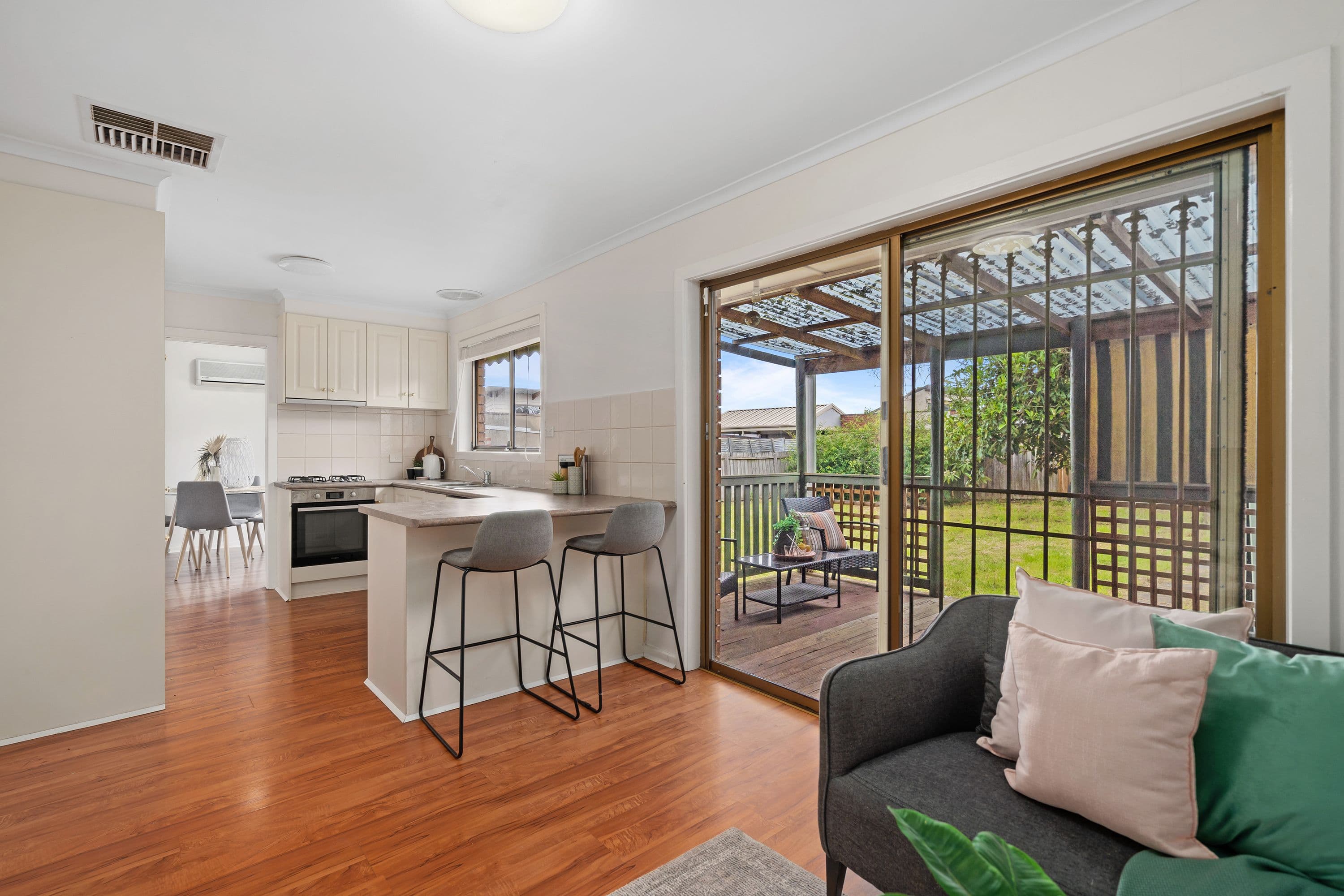 11 King Parade, Knoxfield VIC 3180, Knoxfield - Thumbnail 5