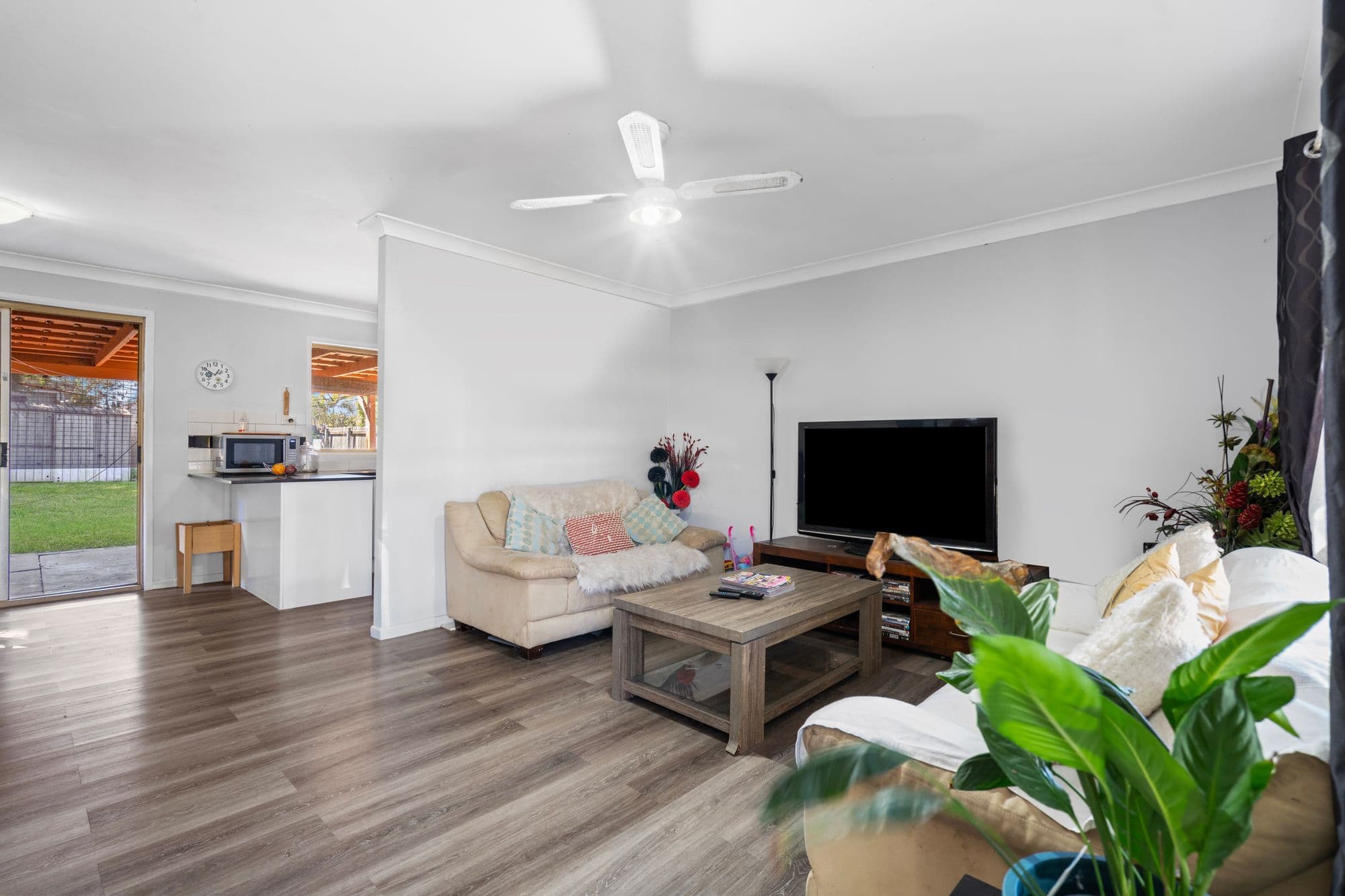 27 Whiteman Street, Crestmead QLD 4132, Crestmead - Thumbnail 5
