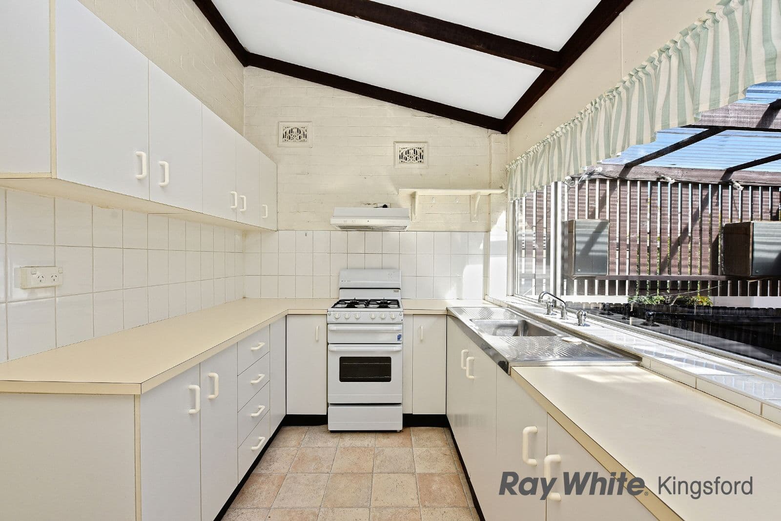 76 Eastern Avenue, Kingsford - Thumbnail 4