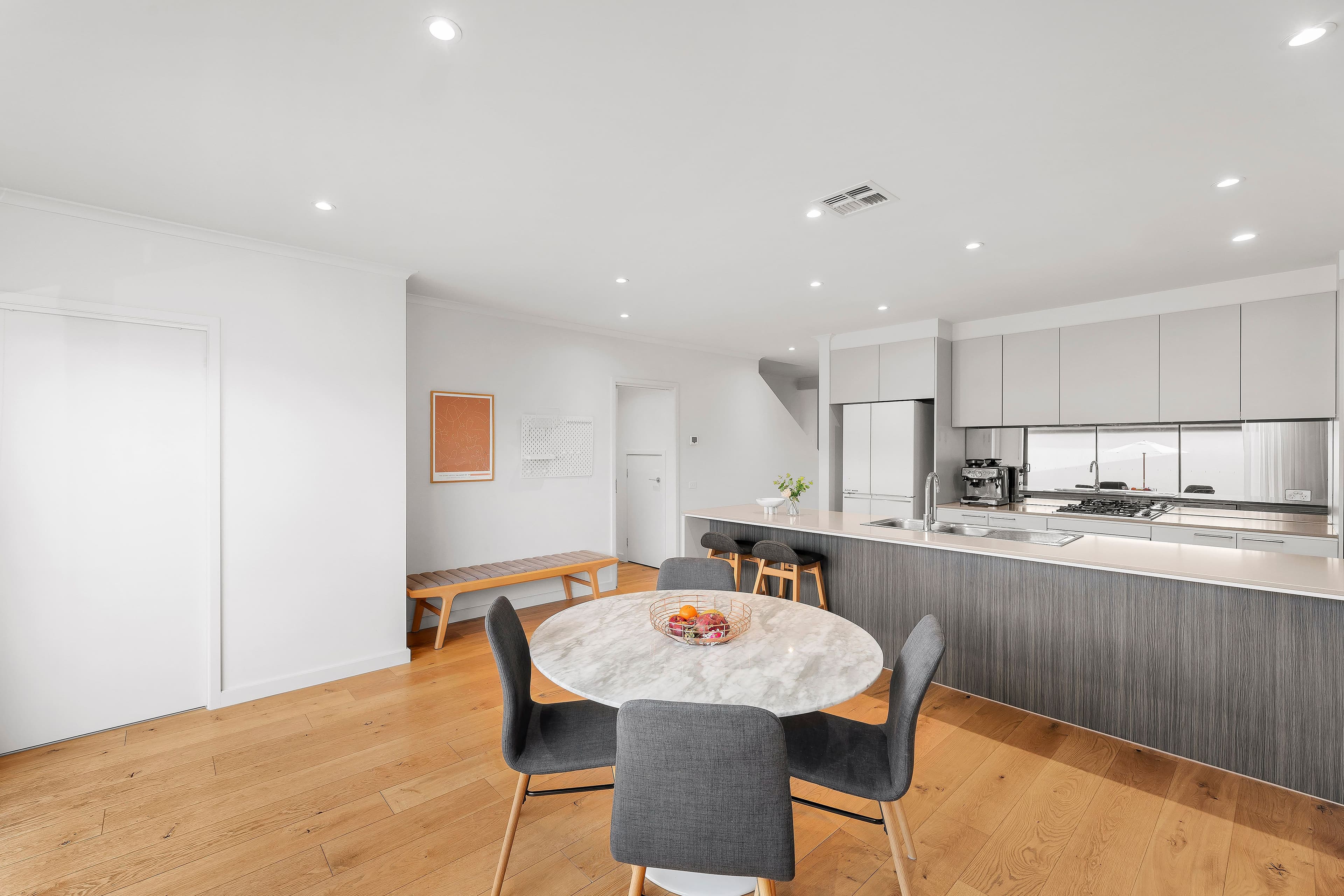 7 Cherry Walk, Wantirna South VIC 3152, Wantirna South - Thumbnail 4