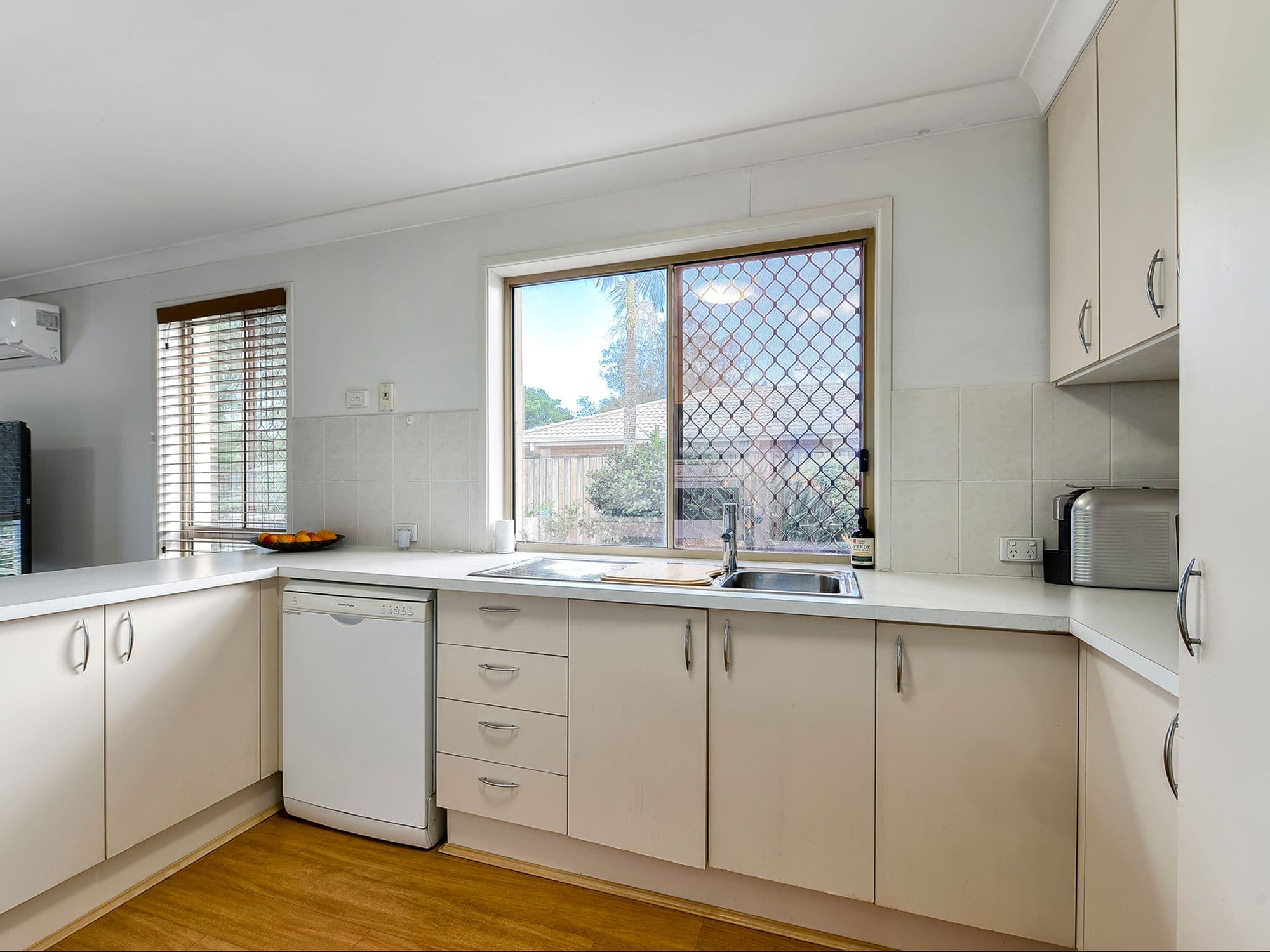 54 Northholm Crescent, Boondall QLD 4034, Boondall - Thumbnail 4