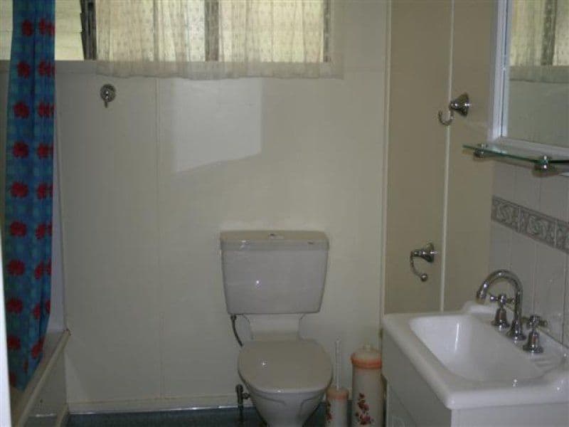 126 Currey Street, ROMA QLD 4455, Roma - Thumbnail 6