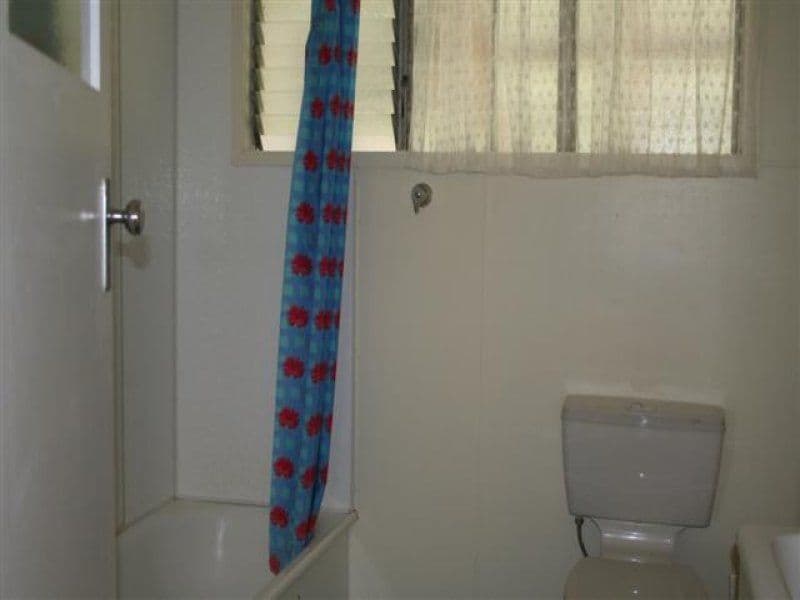 126 Currey Street, ROMA QLD 4455, Roma - Thumbnail 7