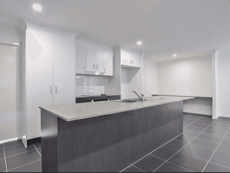13 Hoop Pine Circuit, Maudsland QLD 4210, Maudsland - Thumbnail 2