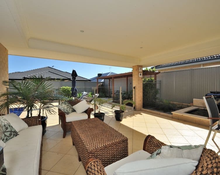 111 Harrington Waters Drive, WAIKIKI WA 6169, Waikiki - Thumbnail 2
