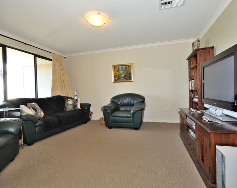 111 Harrington Waters Drive, WAIKIKI WA 6169, Waikiki - Thumbnail 8