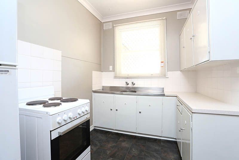 9 Worthington Road, Elizabeth East SA 5112, Elizabeth East - Thumbnail 2