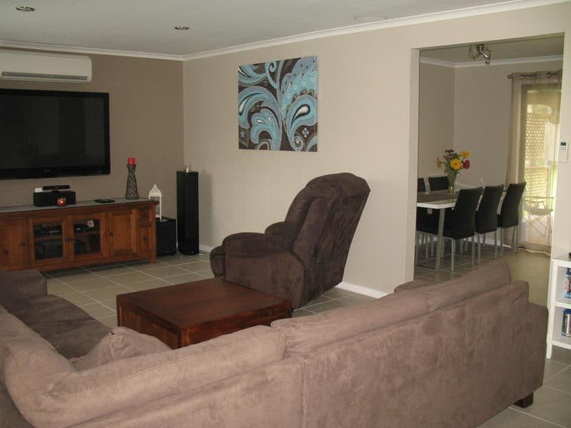 14 Hansen Drive, LAWNTON QLD 4501, Lawnton - Thumbnail 4