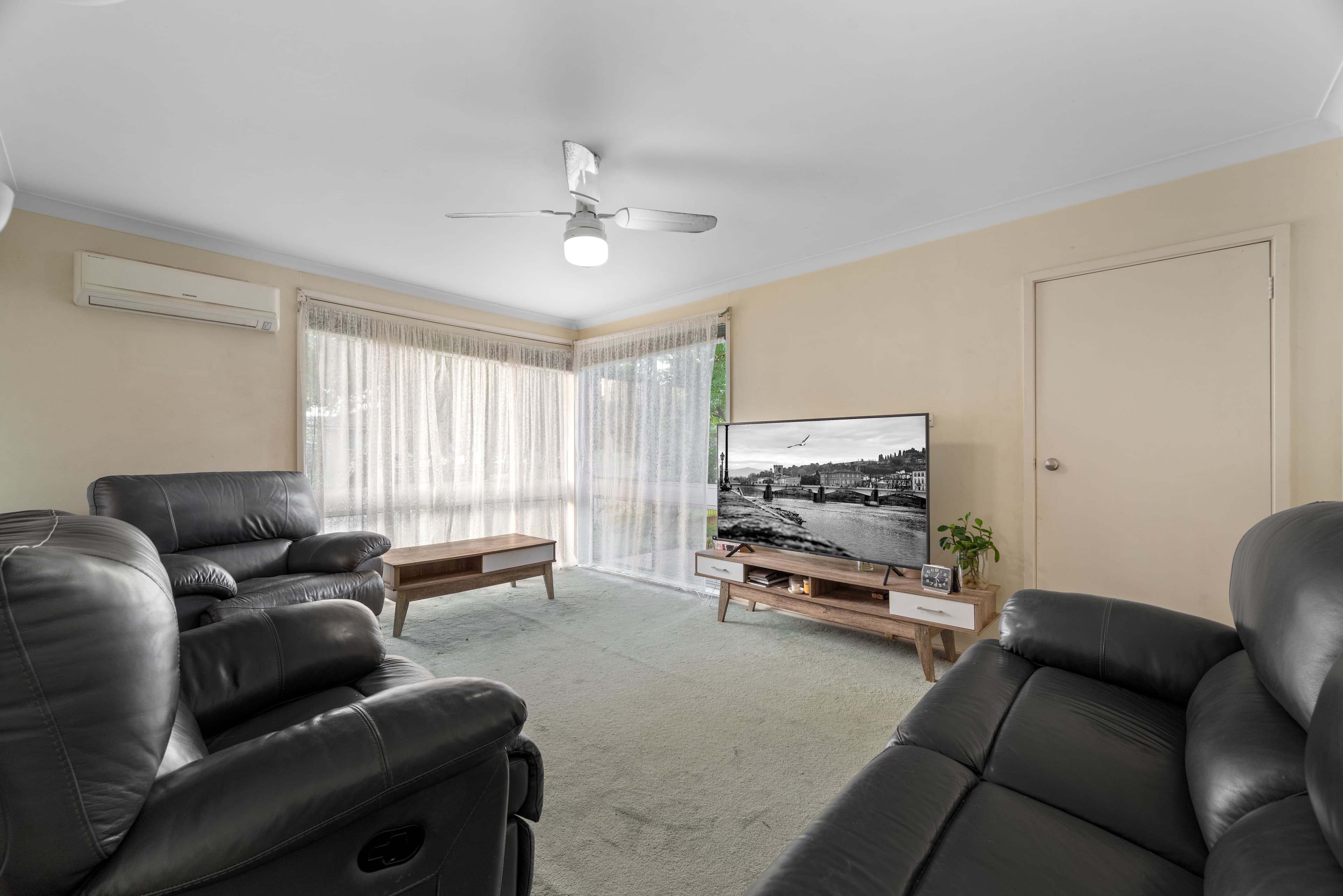 28 Aston Avenue, South Penrith NSW 2750, South Penrith - Thumbnail 3
