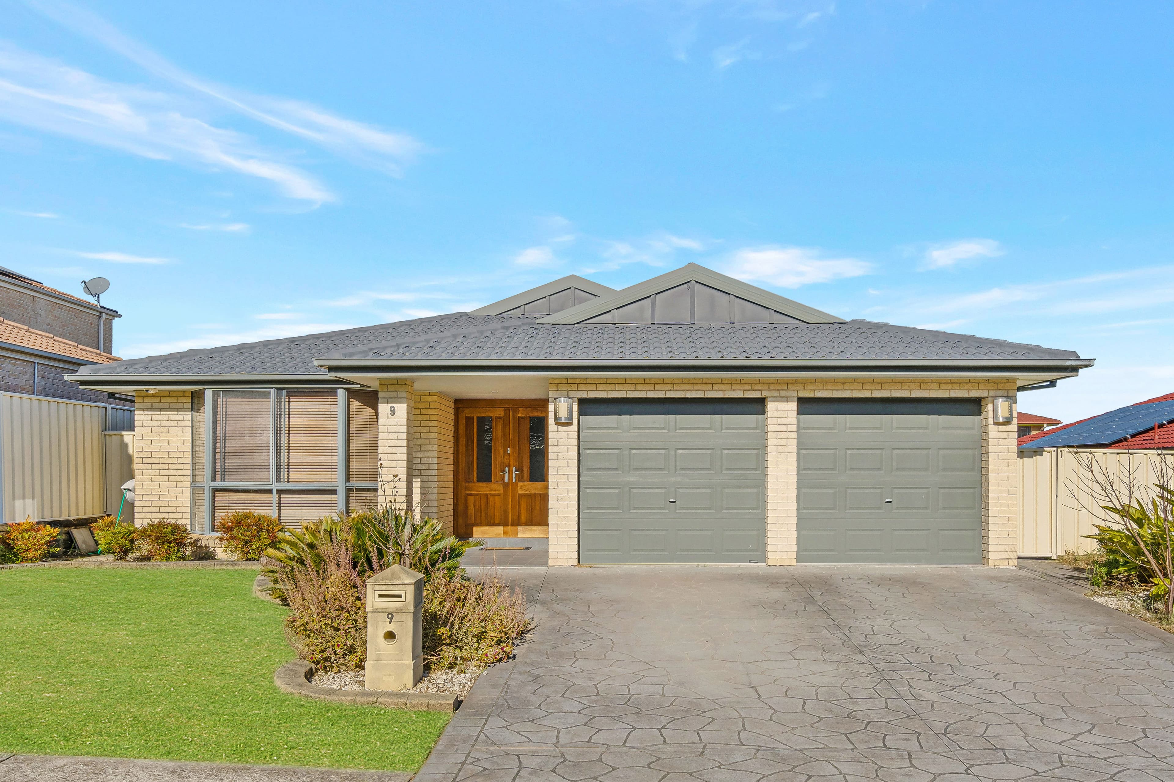9 Howard Close, Green Valley NSW 2168, Green Valley - Image 1