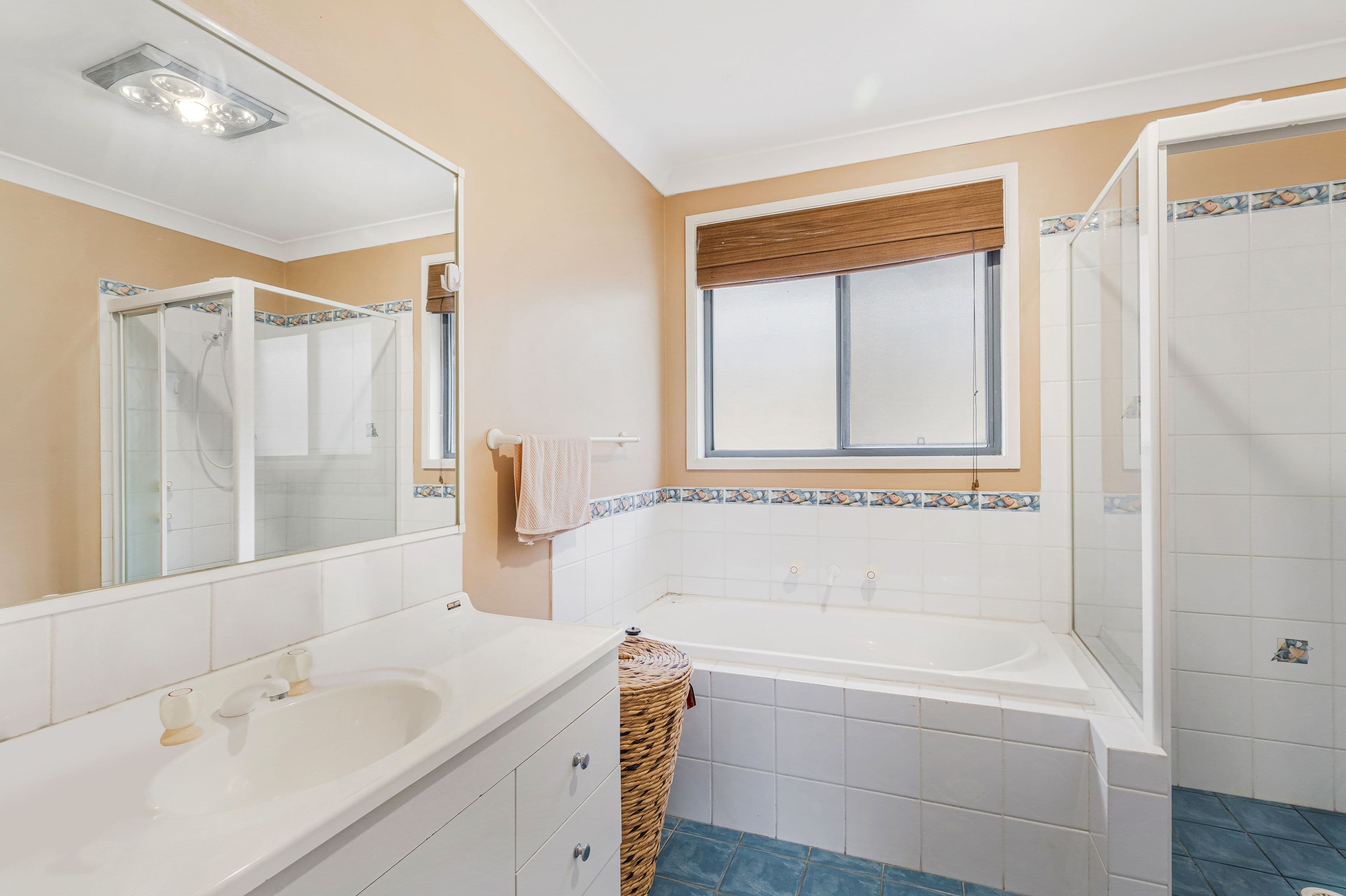 9 Howard Close, Green Valley NSW 2168, Green Valley - Thumbnail 8