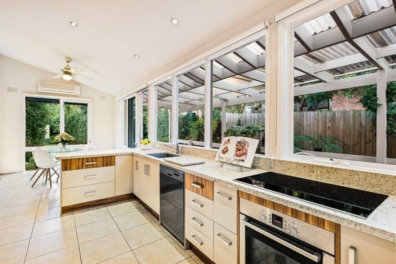 10 Peachwood Rise, Doncaster East, VIC 3109, Doncaster East - Thumbnail 3