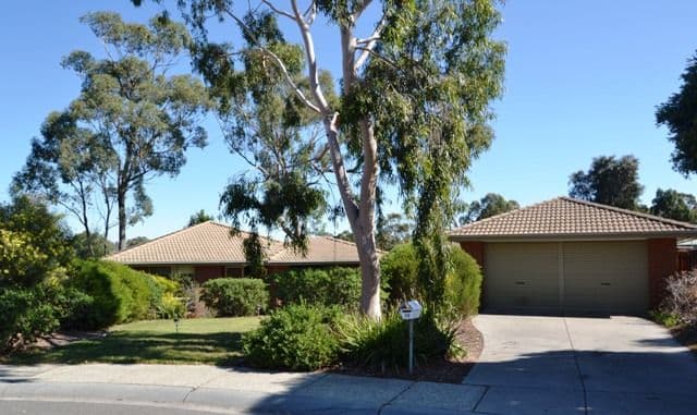 10 Coughlin Court, SEYMOUR VIC 3660, Seymour - Image 1