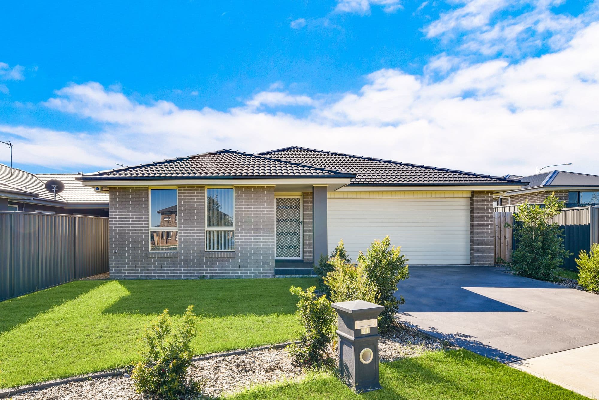Spring Farm NSW 2570, Spring Farm - Image 1