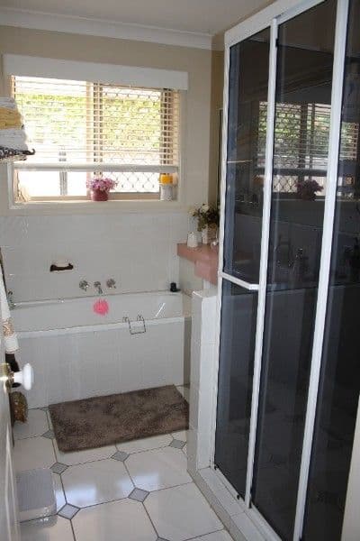 2 Bayview Drive, TANAH MERAH QLD 4128, Tanah Merah - Thumbnail 5