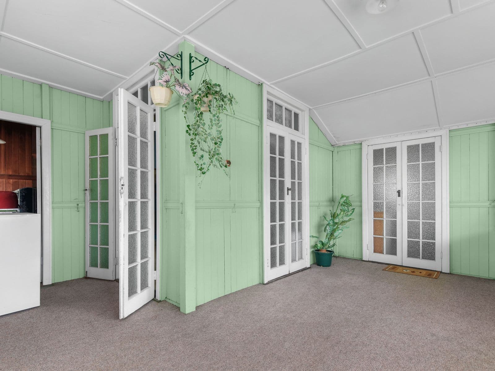 35 Donald Street, Camp Hill QLD 4152, Camp Hill - Thumbnail 4