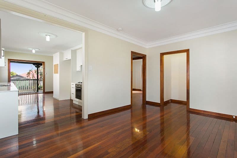 116 White Street, WAVELL HEIGHTS QLD 4012, Wavell Heights - Thumbnail 4