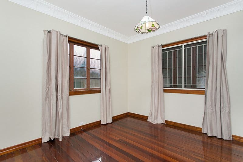 116 White Street, WAVELL HEIGHTS QLD 4012, Wavell Heights - Thumbnail 7