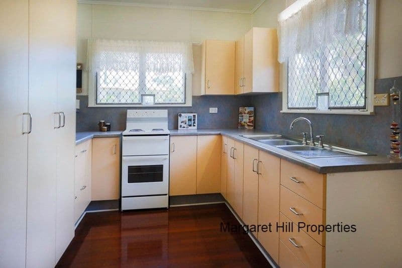 17 Cordelia Avenue, Cranbrook QLD 4814, Cranbrook - Thumbnail 6