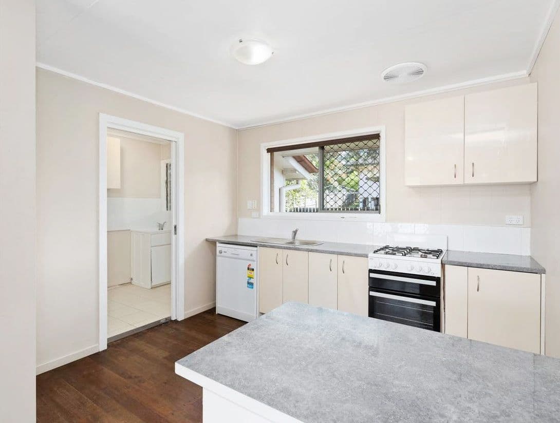6 Renita Street, Slacks Creek QLD 4127, Slacks Creek - Thumbnail 4