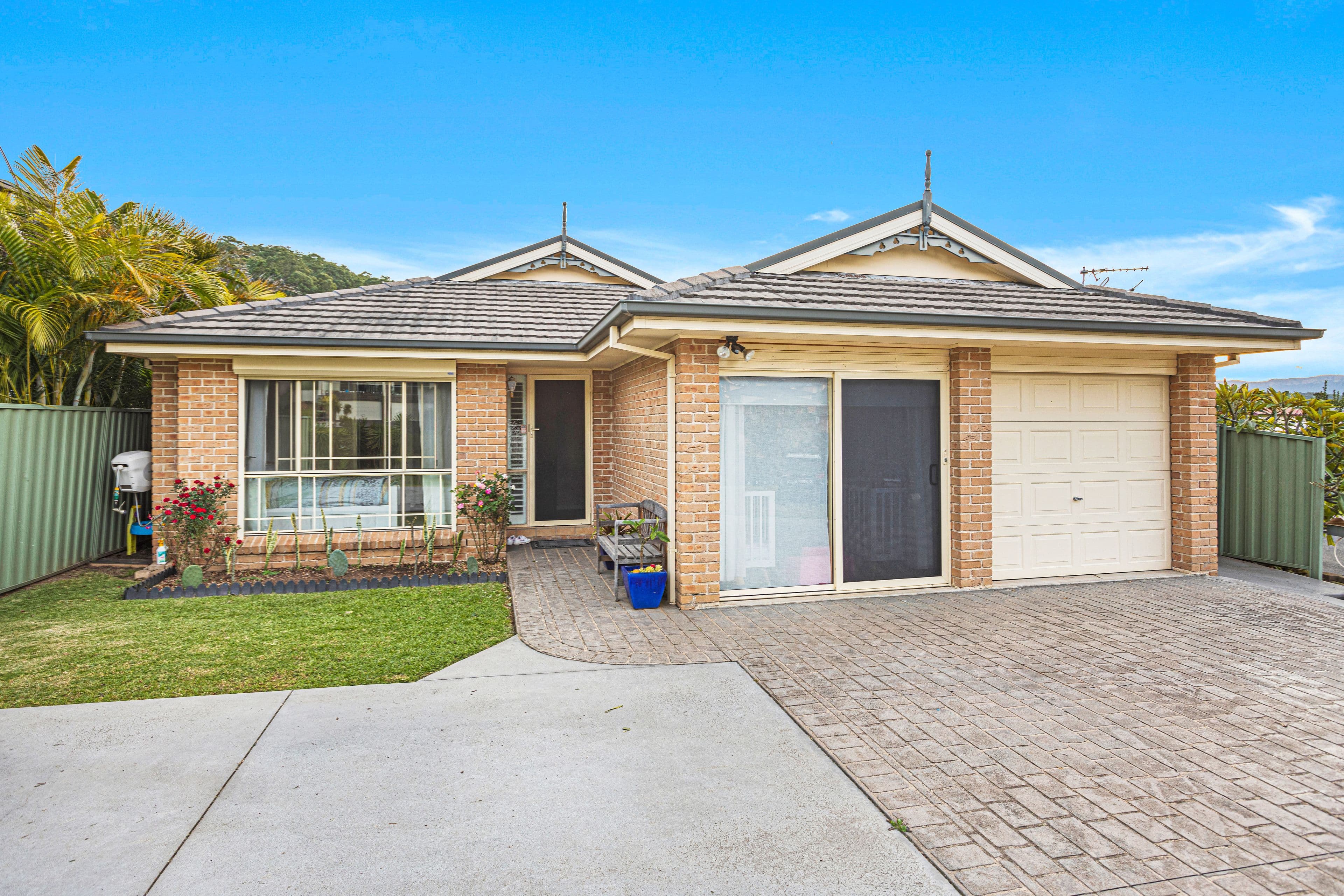 4 Danjera Drive, Albion Park NSW 2527, Albion Park - Thumbnail 2