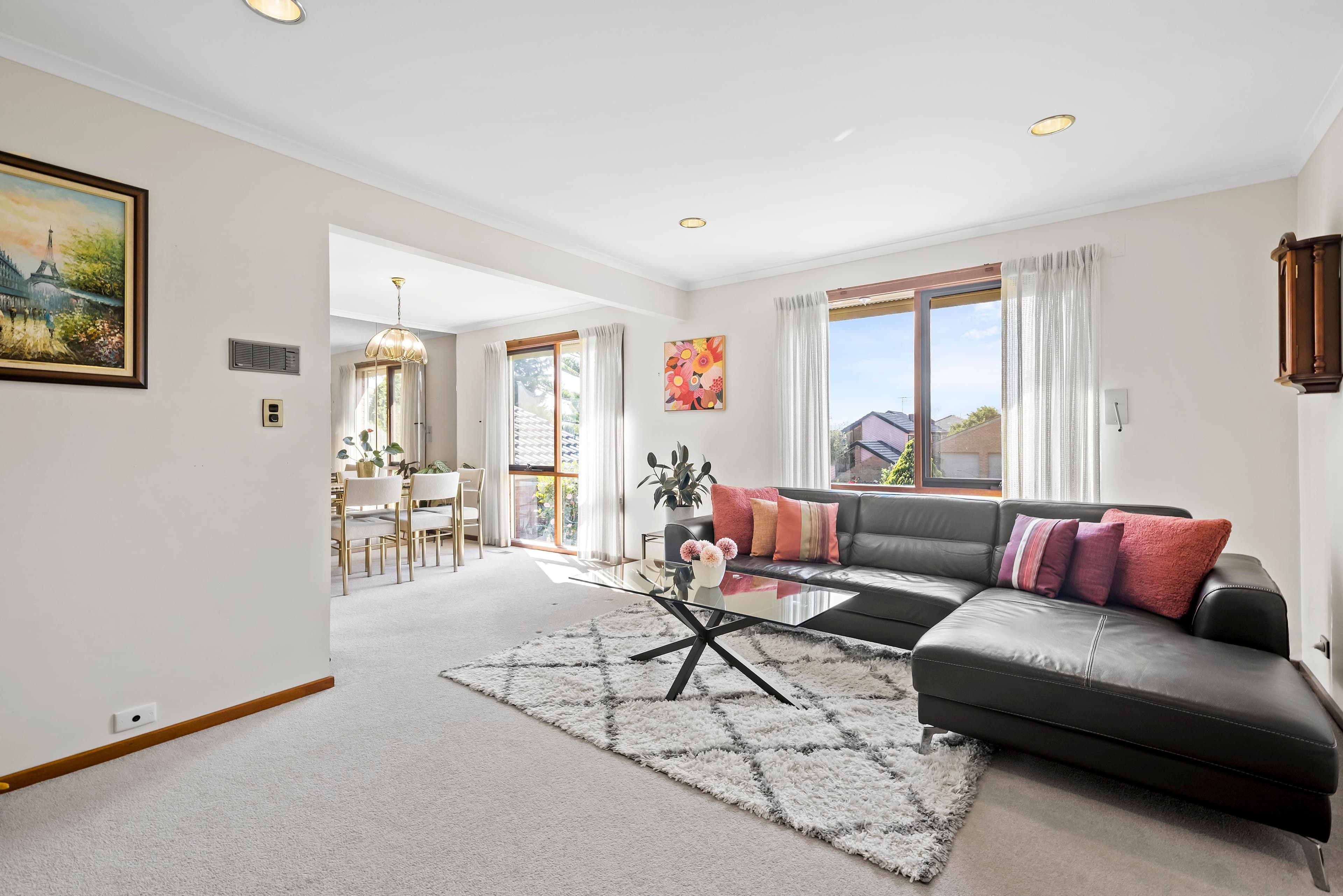 62 Huntingfield Drive, Doncaster East VIC 3109, Doncaster East - Thumbnail 4