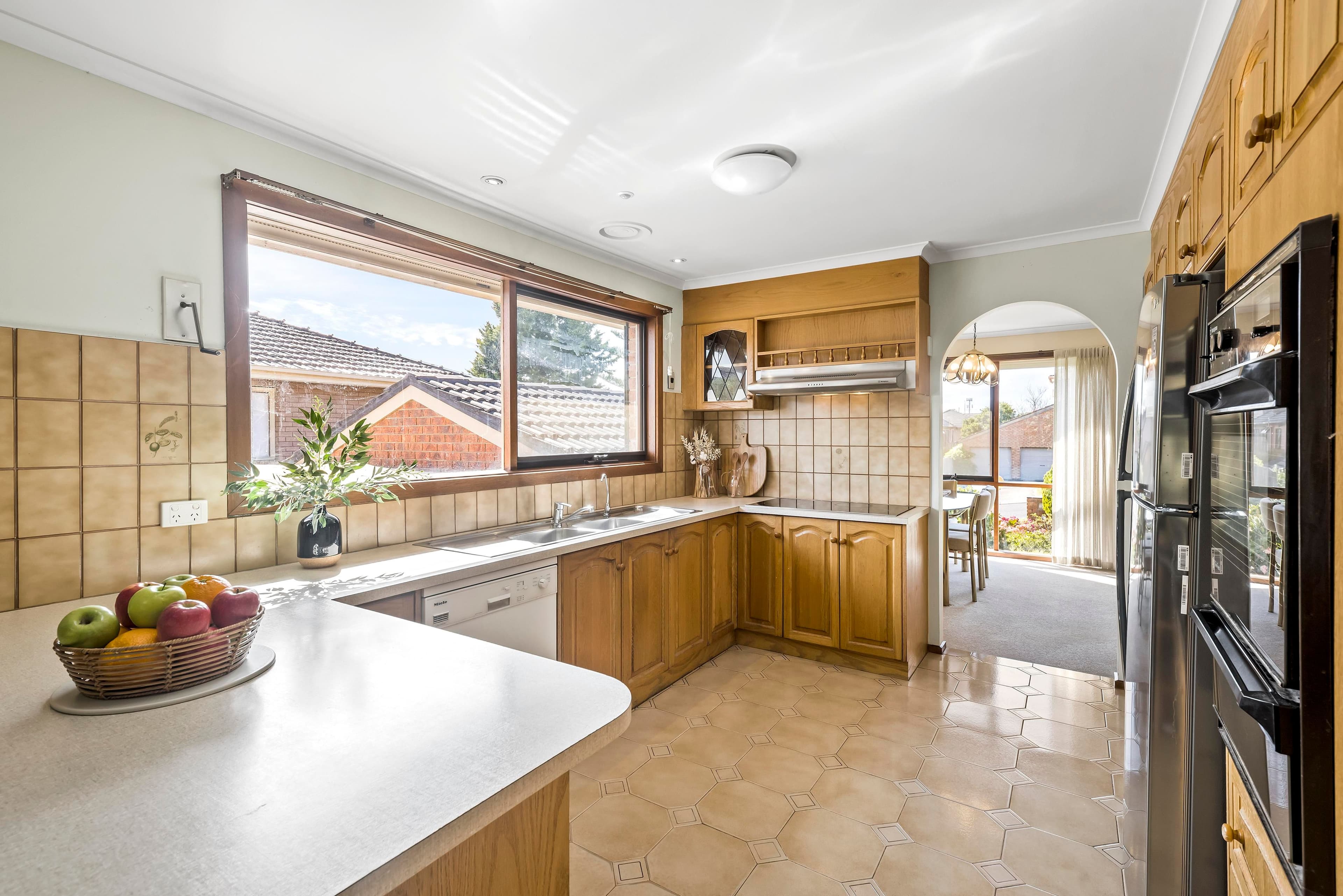 62 Huntingfield Drive, Doncaster East VIC 3109, Doncaster East - Thumbnail 5