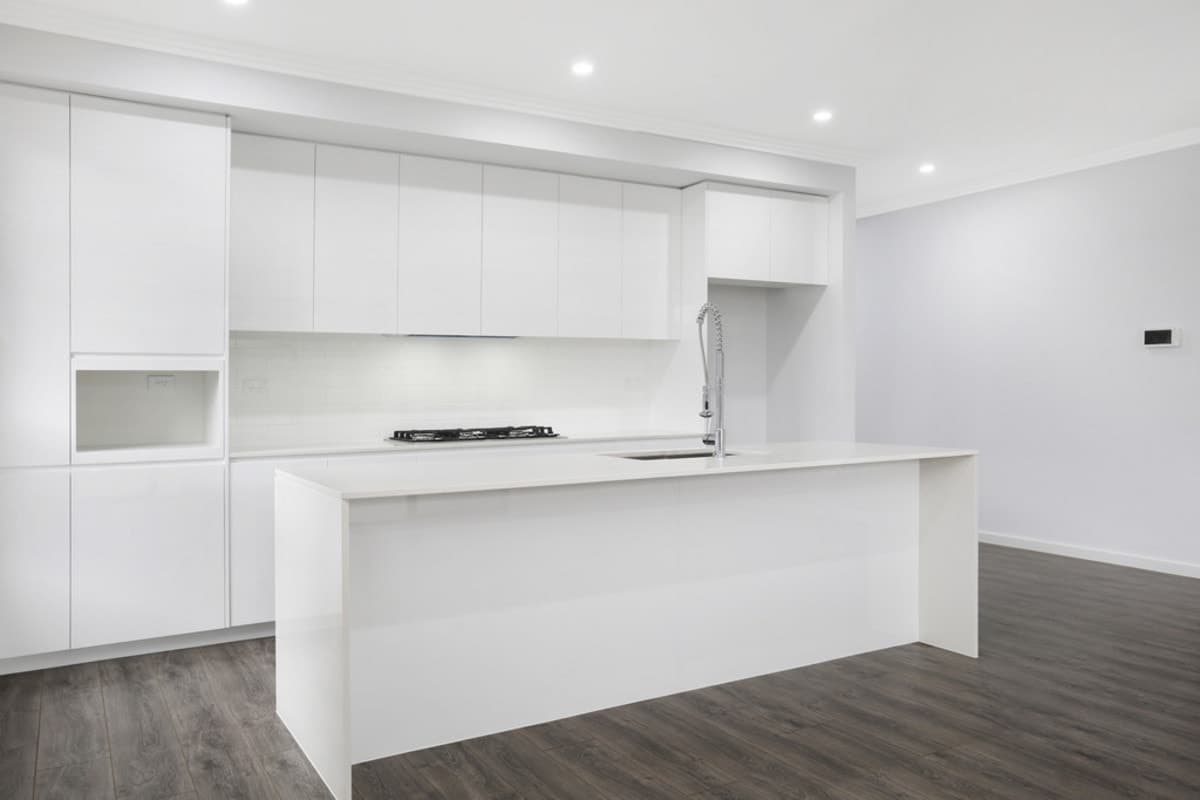 17 Roy Crescent, THIRLMERE, Thirlmere - Thumbnail 5