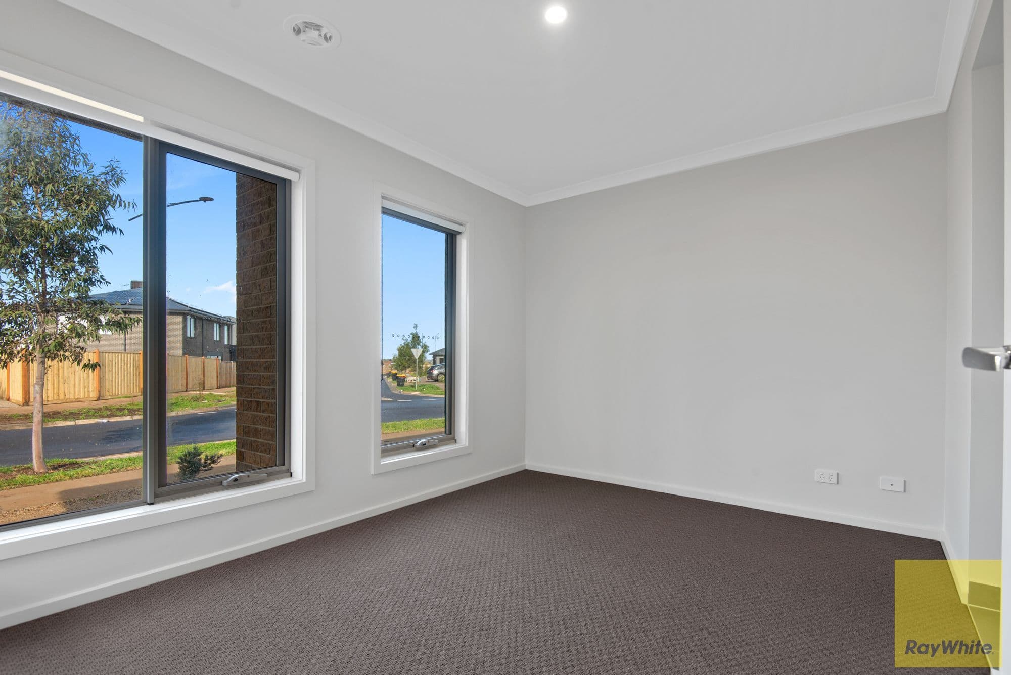 32 Serengeti Drive, BONNIE BROOK VIC 3335, Bonnie Brook - Thumbnail 5